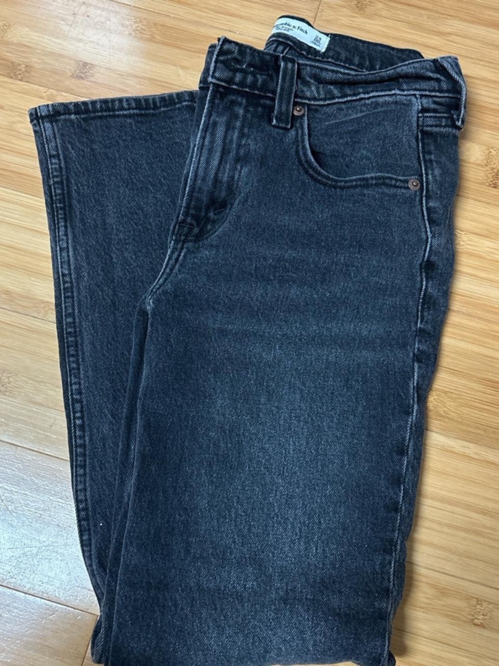 Abercrombie and fitch jeans Straight mid Rise